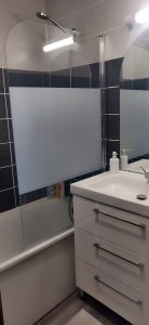 Vue entrée salle de bain